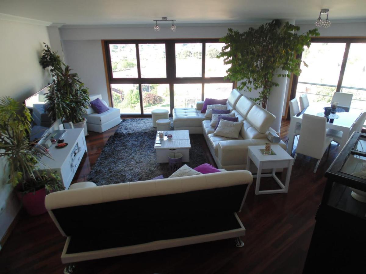 Duplex Grandes Cristaleras Impresionantes Vistas Apartment โอว์เรนเซ ภายนอก รูปภาพ